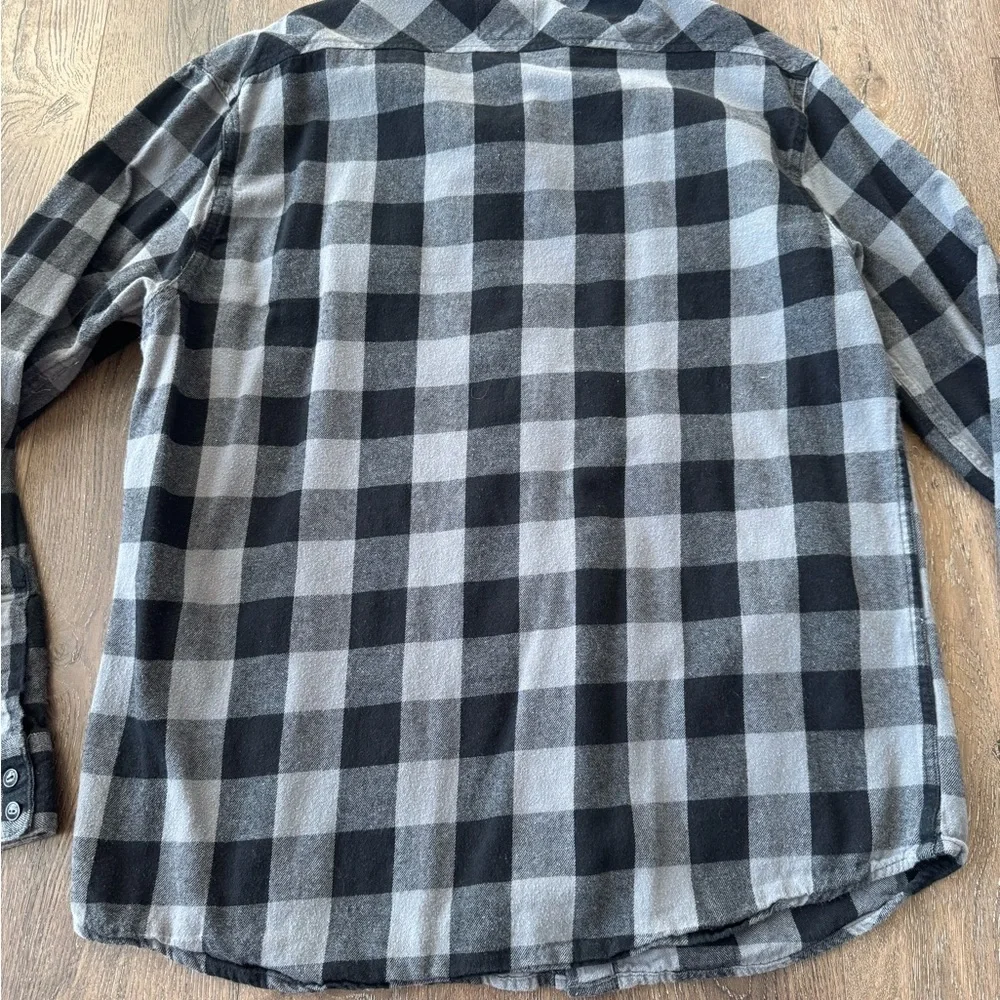 Levi's Men's Gray and Black Checkered Shirt
